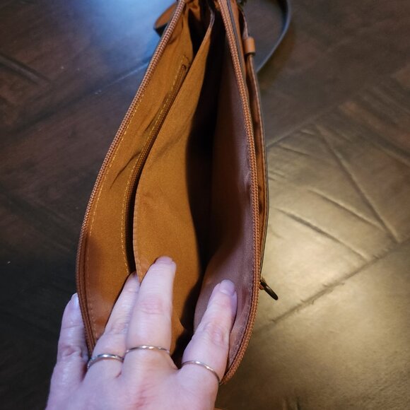 Purse - Picture 3 of 6